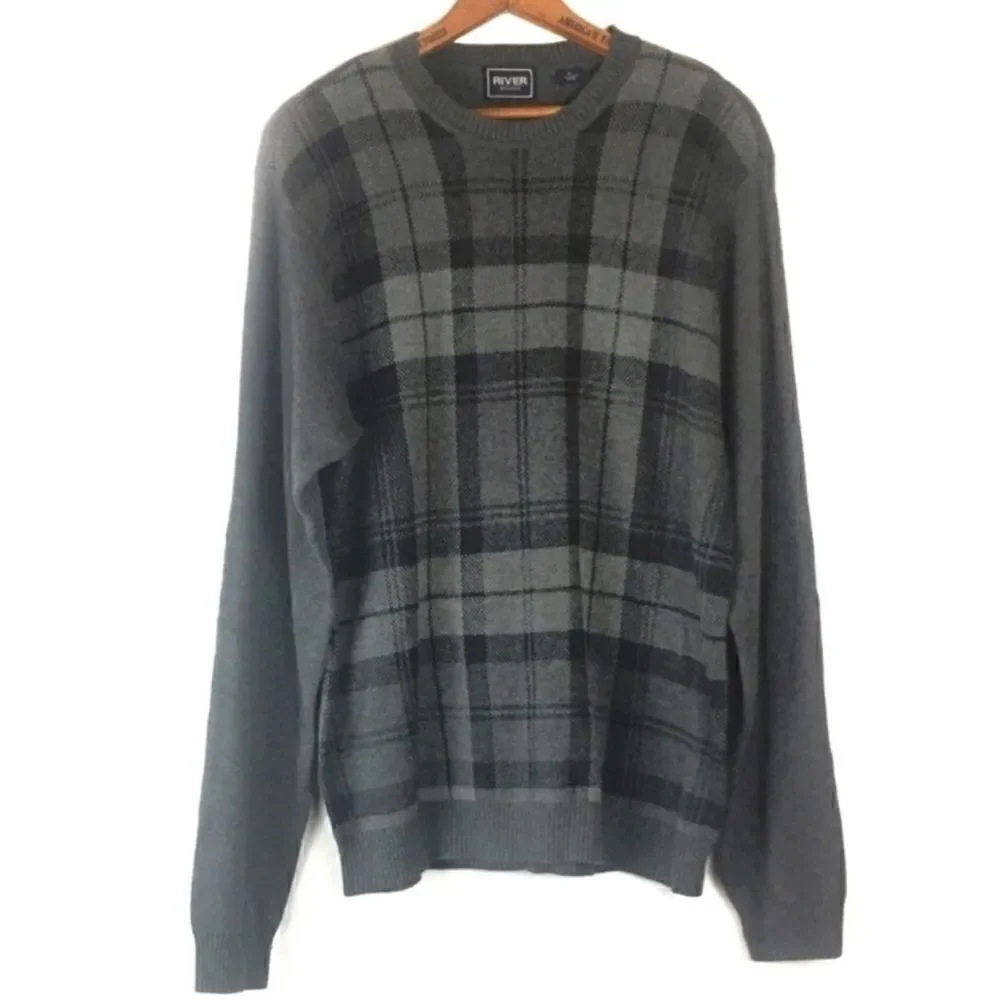 River Brand Plaid Crewneck Sweater‎